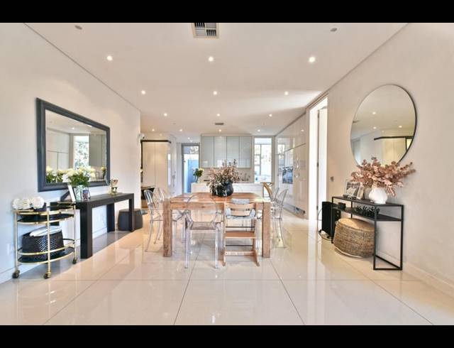 2 BEDROOM APARTMENT FOR SALE IN MORNINGSIDE